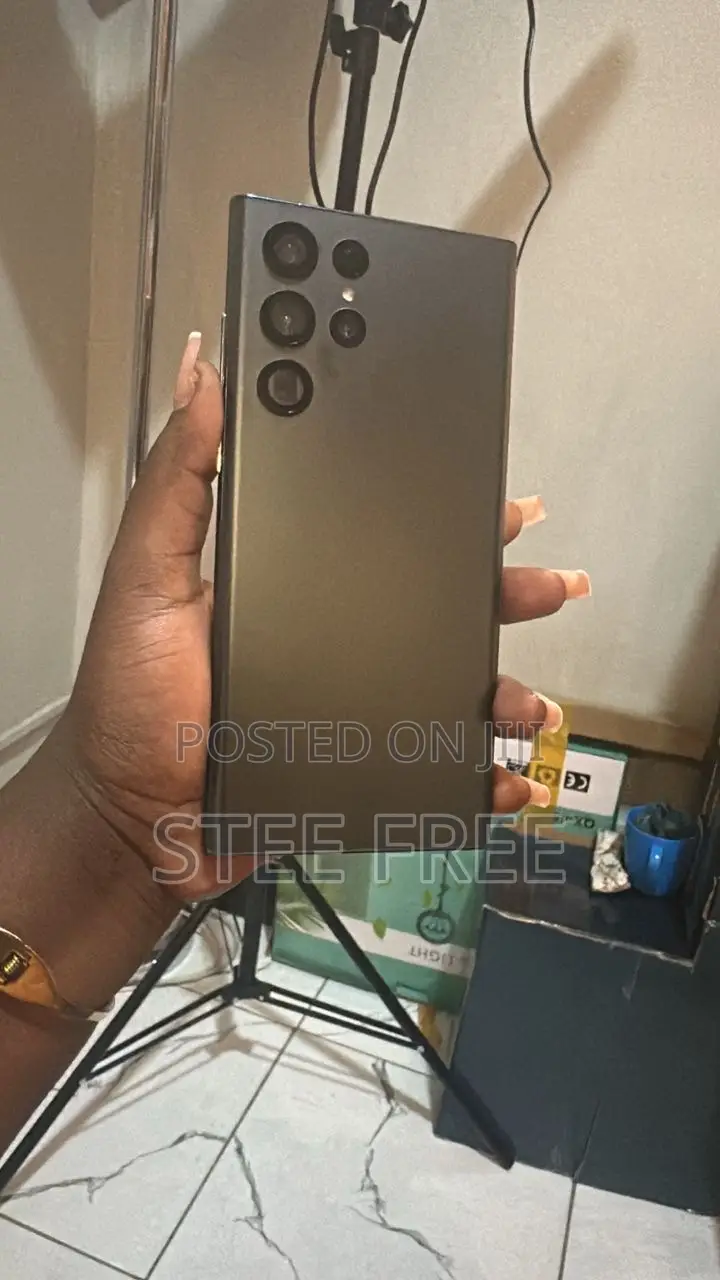 Samsung Galaxy S22 Ultra 128 GB Black