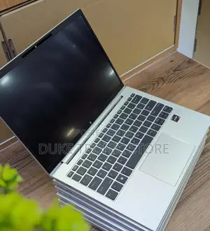 New Laptop HP EliteBook 840 G3 16GB AMD Ryzen 5 SSD 512GB