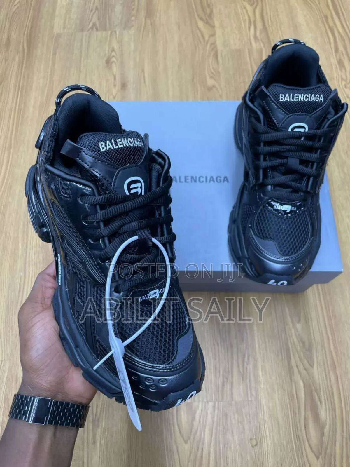 Balenciaga Runner Original.