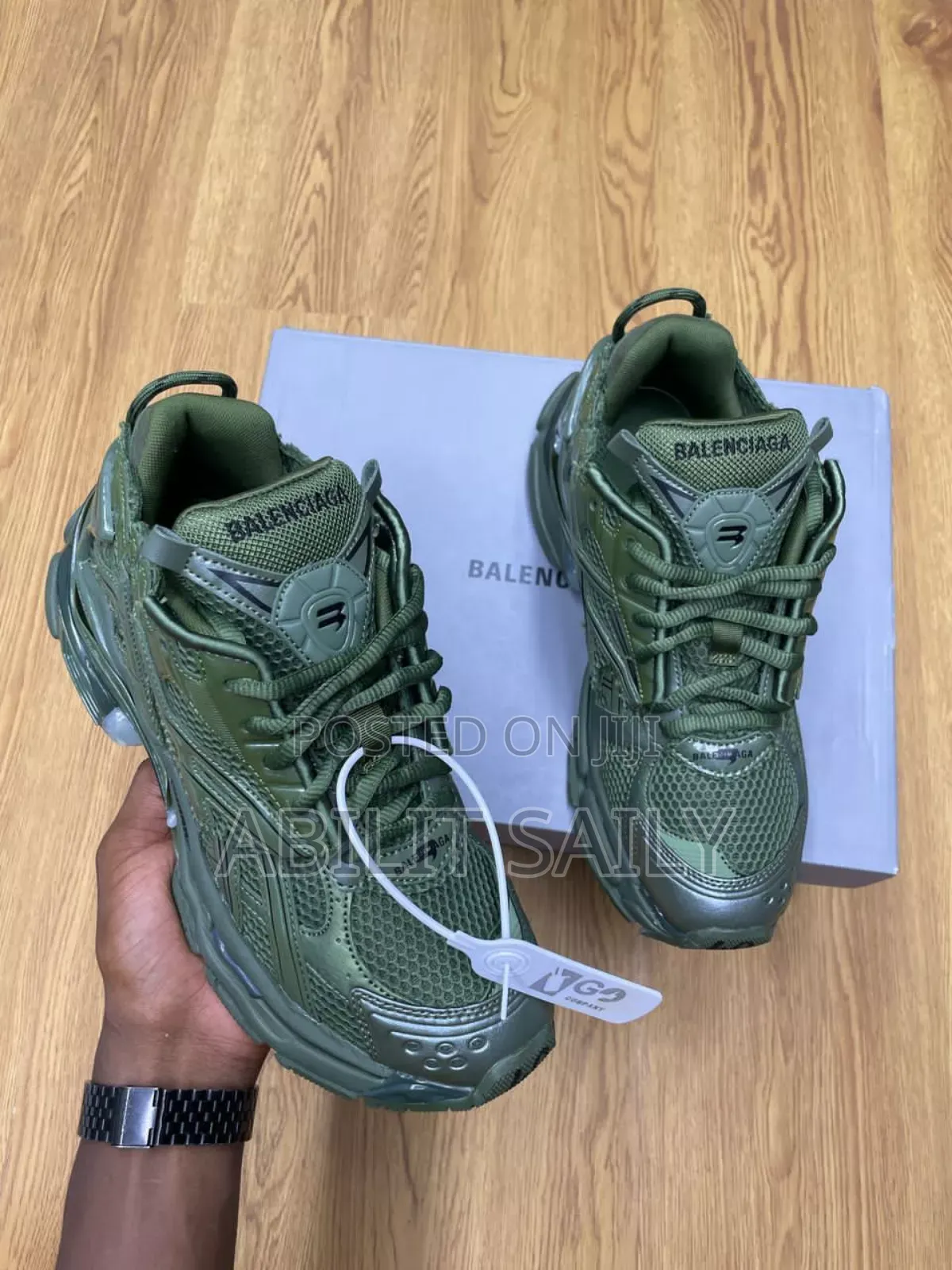 Balenciaga Runner Original.