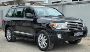 Toyota Land Cruiser 2015 Black