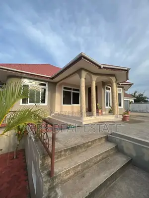 3bdrm House in Salasala Kilima Hewa, Kinondoni for sale