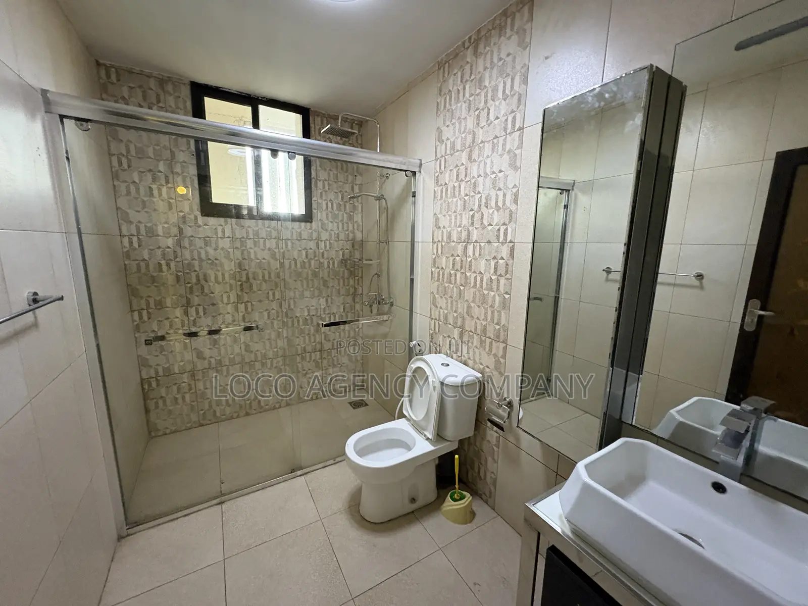 Furnished 3bdrm Apartment in Trusted Real Estate, Oyster Bay for rent