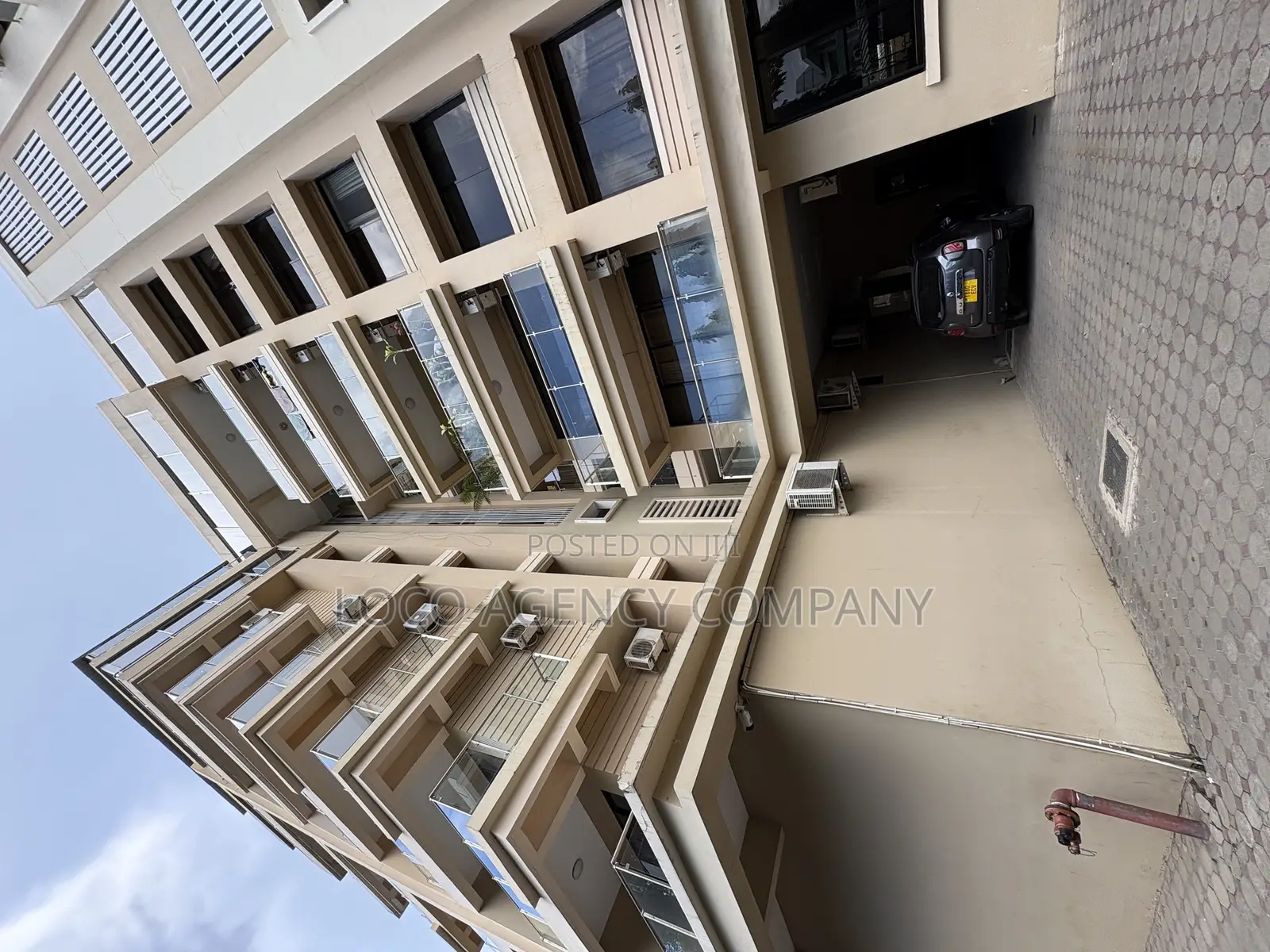 Furnished 3bdrm Apartment in Trusted Real Estate, Oyster Bay for rent
