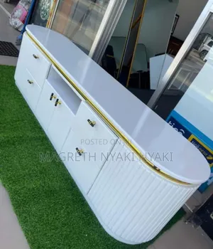 Nauza Show Case Futi 6