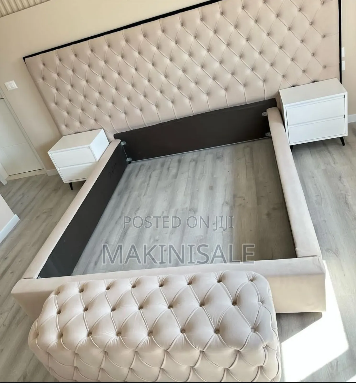 Kitand Kizuri Sana Cha Sofa Simple