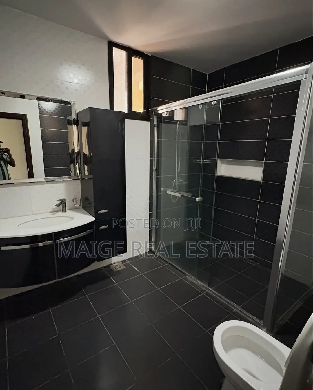 Furnished 3bdrm Apartment in Oyster Bay for rent