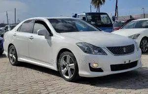 Toyota Crown 2008 Off white