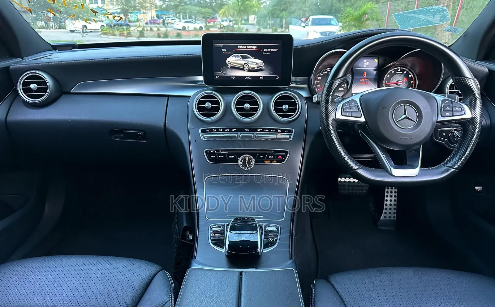 Mercedes-Benz C-Class 2015 Black