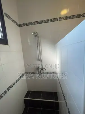 5bdrm Villa in Msasani, Mbezi Beach for sale