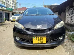 Toyota Wish 2011 Silver