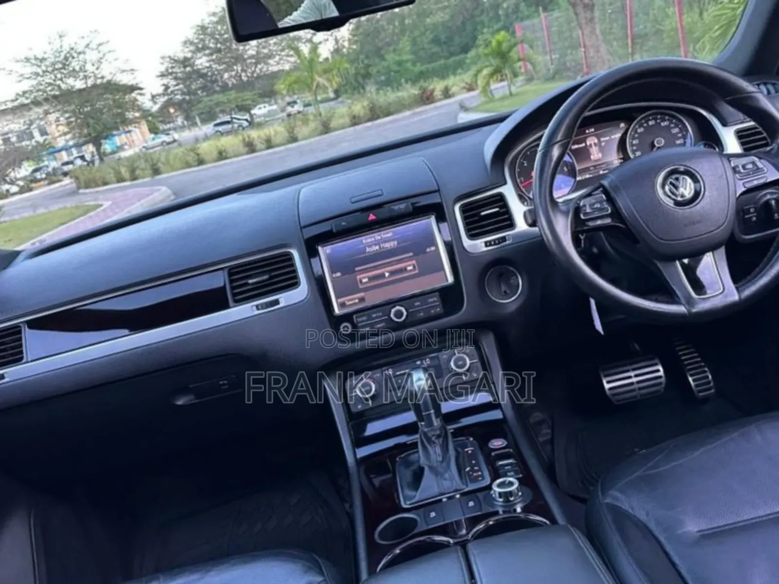 Volkswagen Touareg 2014 White
