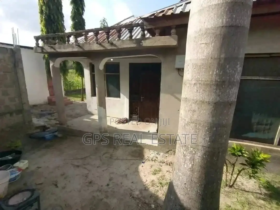 House and Plot for Sale