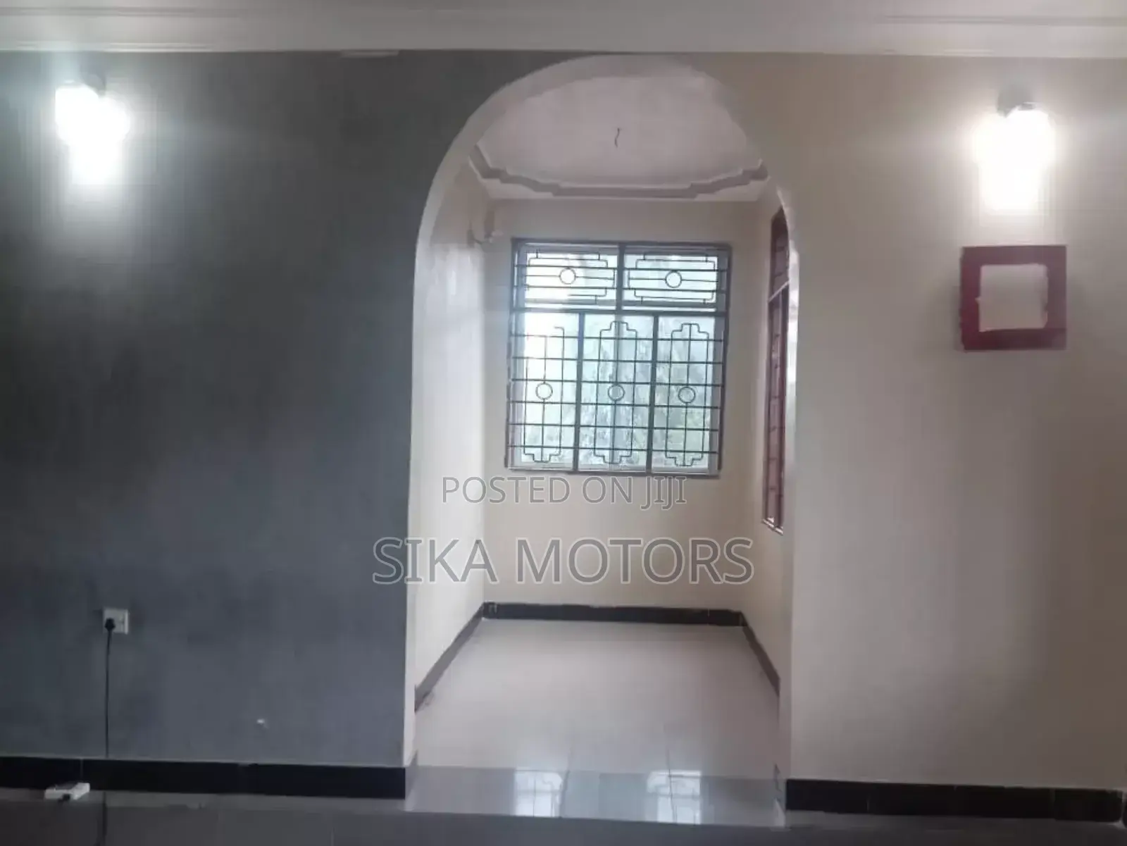 3bdrm House in Njiapanda Makabe, Kinondoni for sale