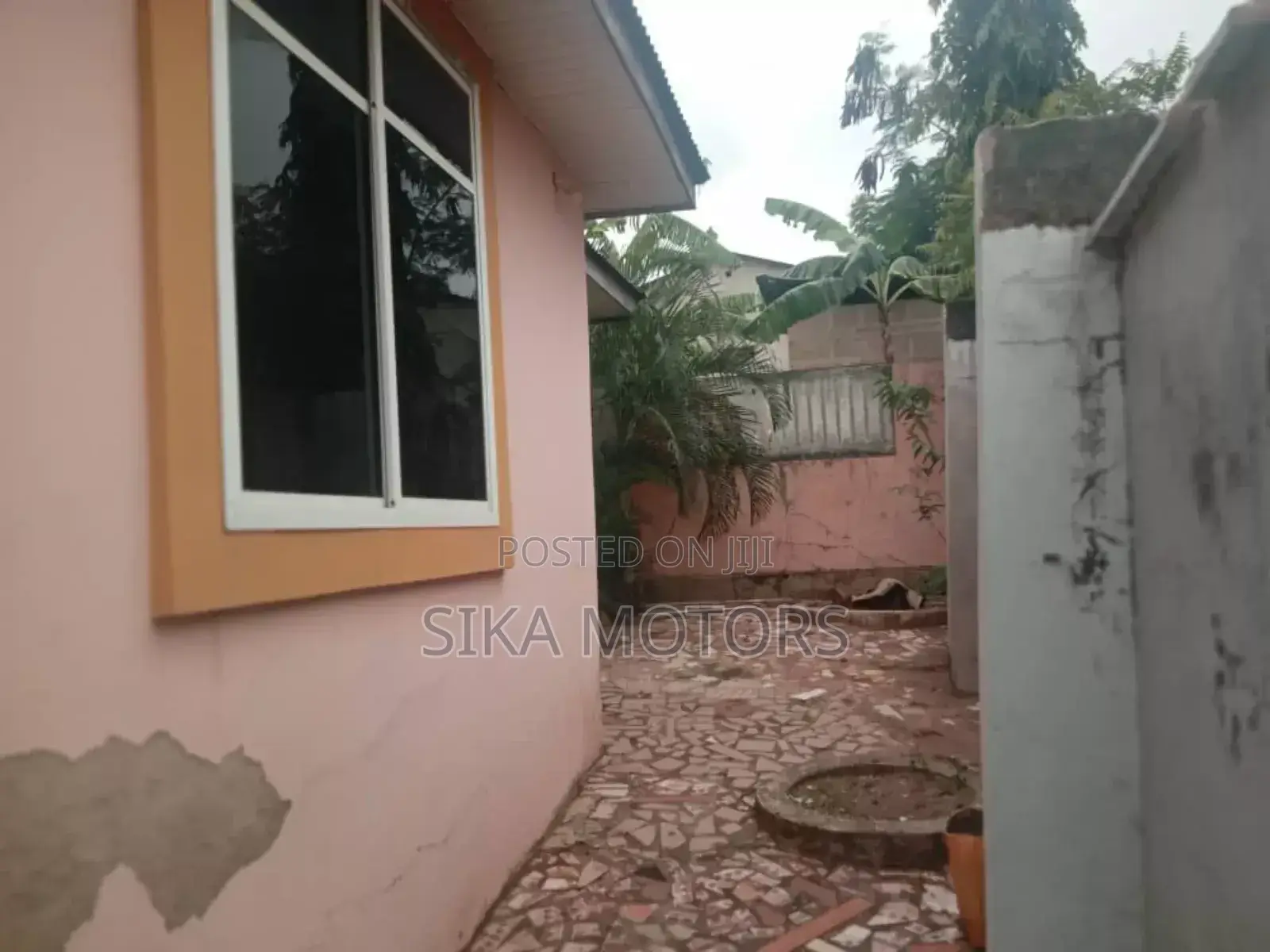3bdrm House in Njiapanda Makabe, Kinondoni for sale