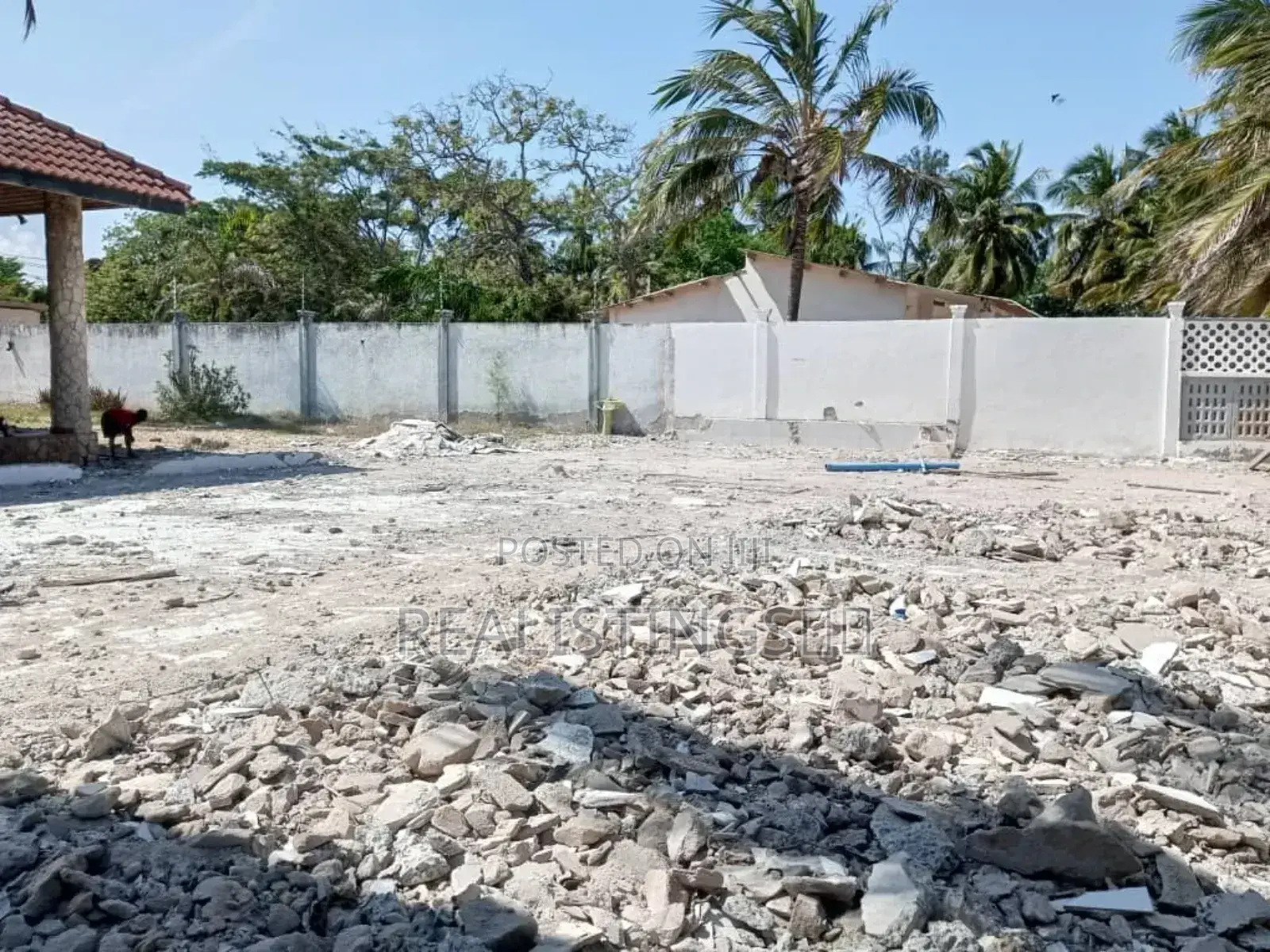 Mbezi Beach Rainbow: Ocean Front Beach Plot for Sale - Dar