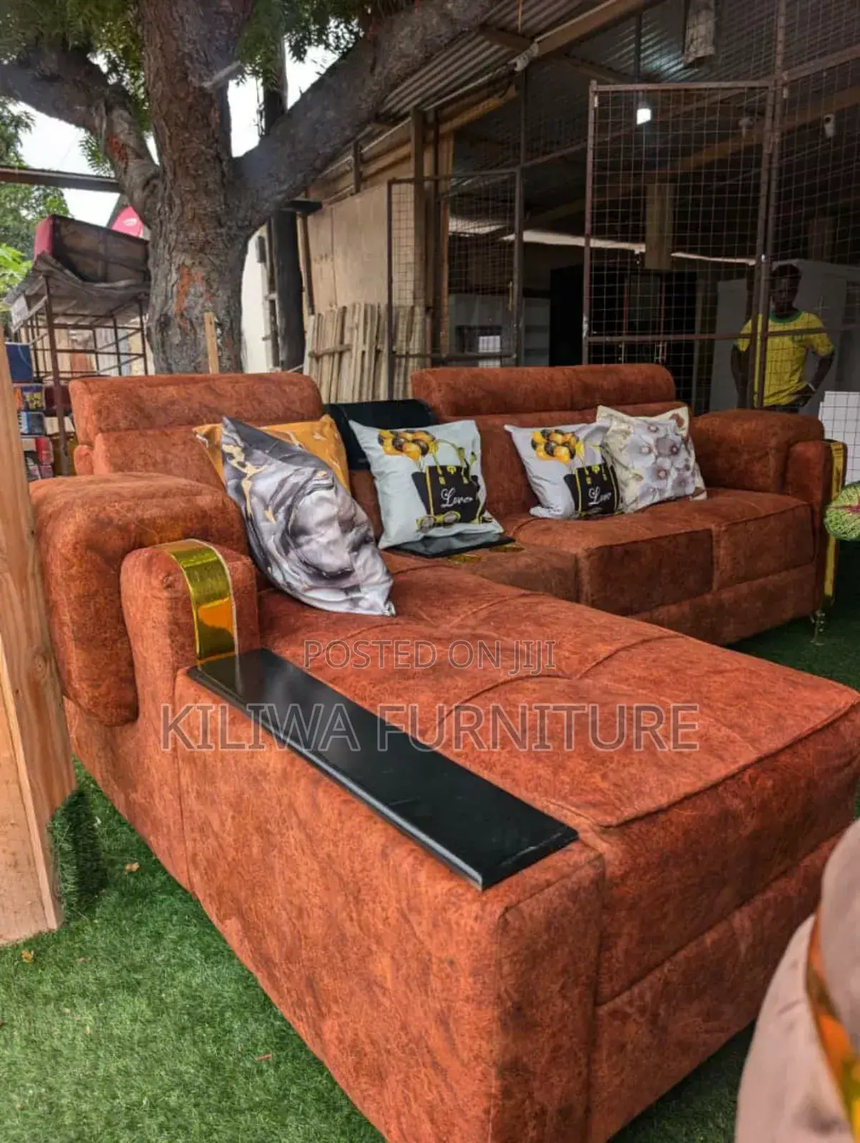 Sofa Kali Sana L.Shape Nzuri Sana