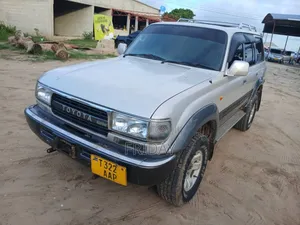 Toyota Land Cruiser 2000 Silver