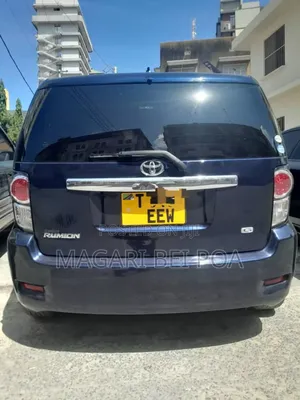 Toyota Rumion 1.5 FWD 2023 Blue