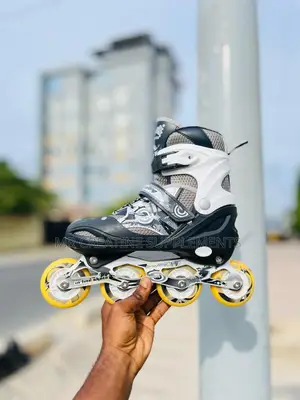 Cougar Jet Skating Shoes Roller Rolla