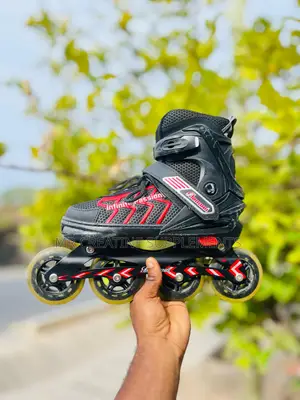 Skating Red Design Shoes Roller Hockey Shoes Blade