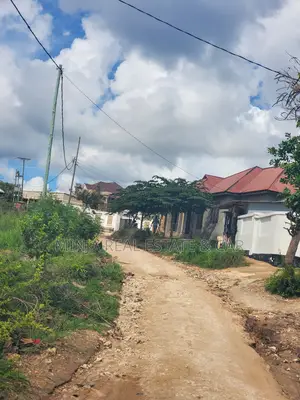 Kiwanja Knauzwa Bei Nzuri Sana Madale Police