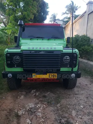 Land Rover Defender 2015 Green