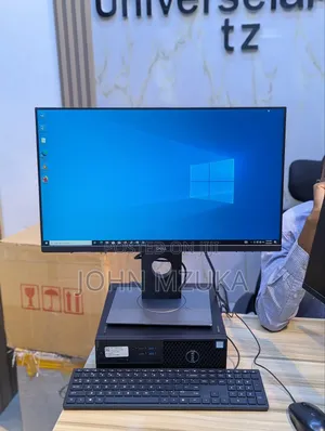 Desktop Computer Dell Precision 5720 8GB Intel Core I7 HDD+SSD 1T