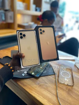 Apple iPhone 11 Pro Max 64 GB Gold