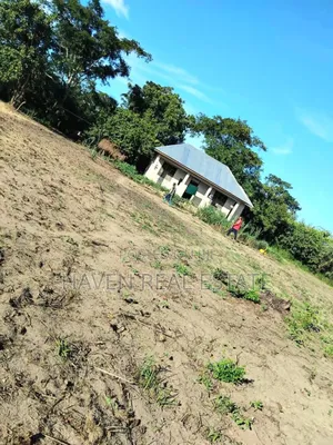 50 Acres Zinauzwa Kiromo Bagamoyo