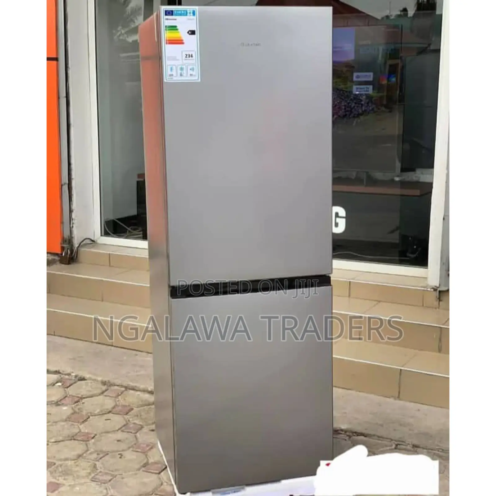 Hisense Refrigerator 225l Double Door, Bottom Freezerh300bts