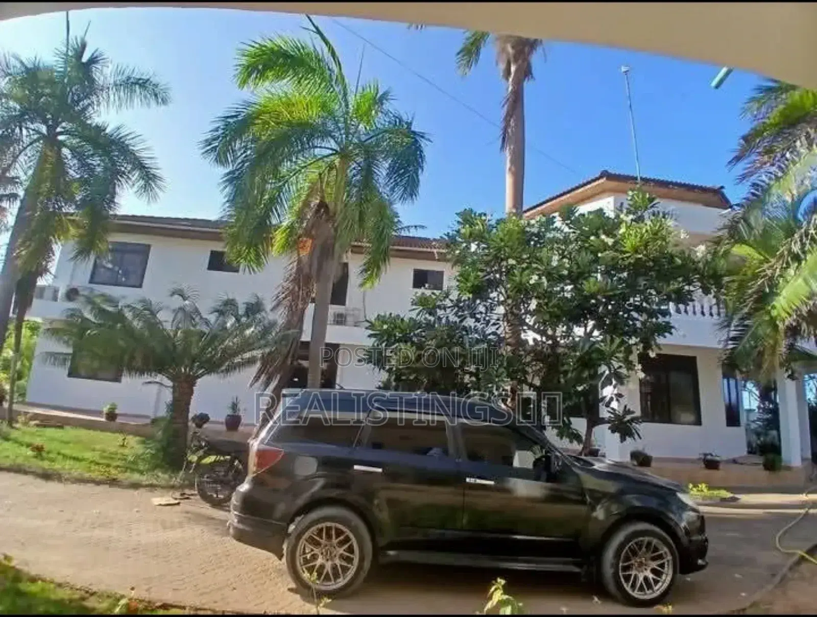 8bdrm House in Kasri Homes Realty, Mbezi Beach for sale