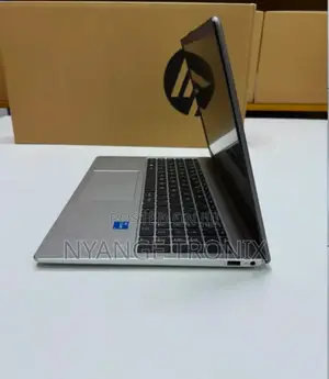 New Laptop HP 250 G10 16GB Intel Core I5 SSD 512GB
