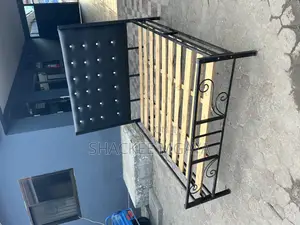 Bed Sofa Ya Chuma