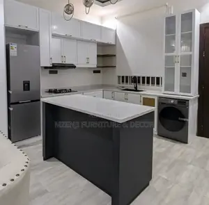Kitchen Cabinets Set