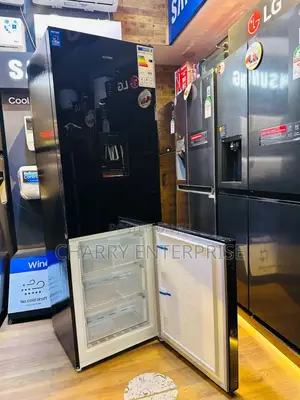 Ailyons Fridge
Arf-340wbd No Frost With Water Dispenser
322l