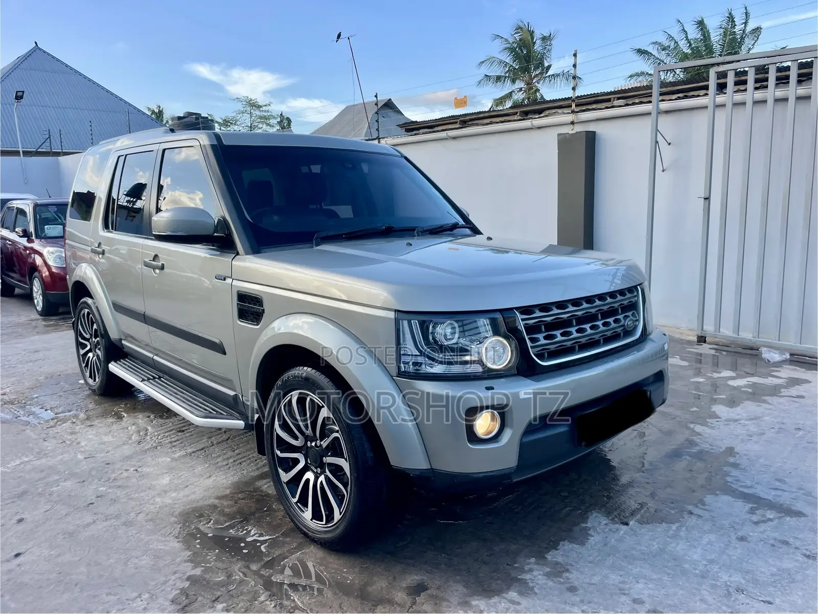 Land Rover Discovery 2016 Gray