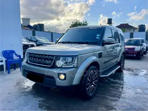 Land Rover Discovery 2016 Gray