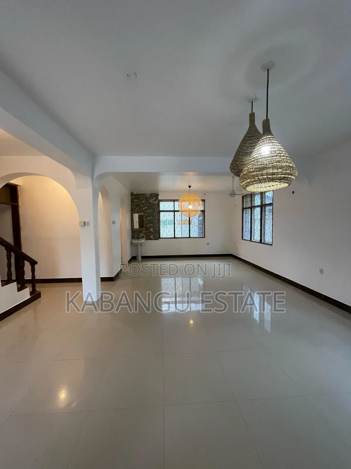 4bdrm House in Msasani Good Street for rent