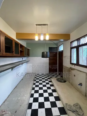 4bdrm House in Msasani Good Street for rent