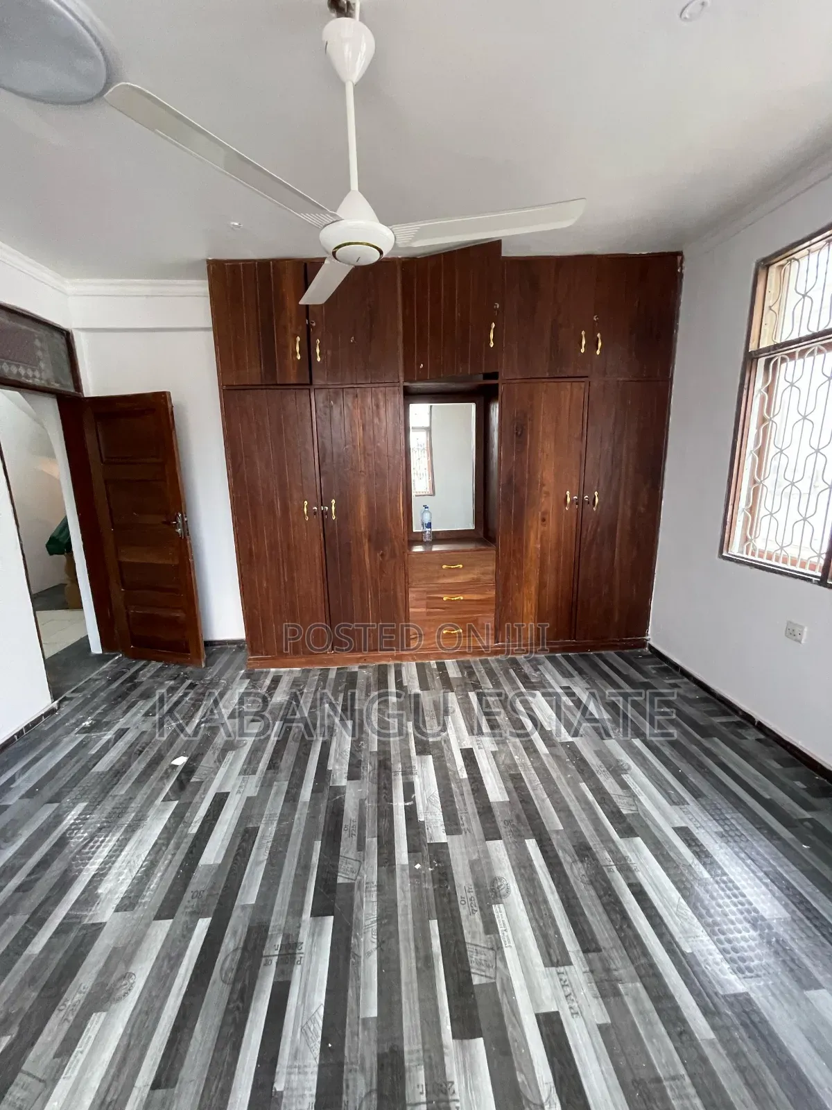 4bdrm House in Msasani Good Street for rent