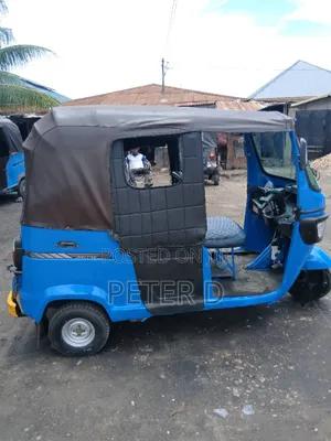 TVS Apache 180 RTR 2023 Blue