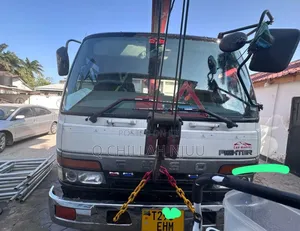 Fuso Crane for Sale Mpyaaa
