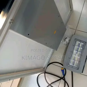 Panel + Lights Blue Carbon 2.0 (Radar)