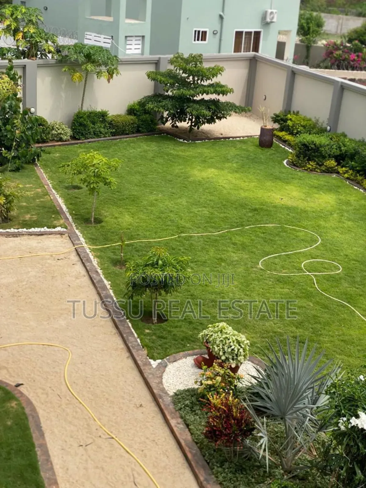 Furnished Mini Flat in Kunduch Madini, Kunduchi for sale