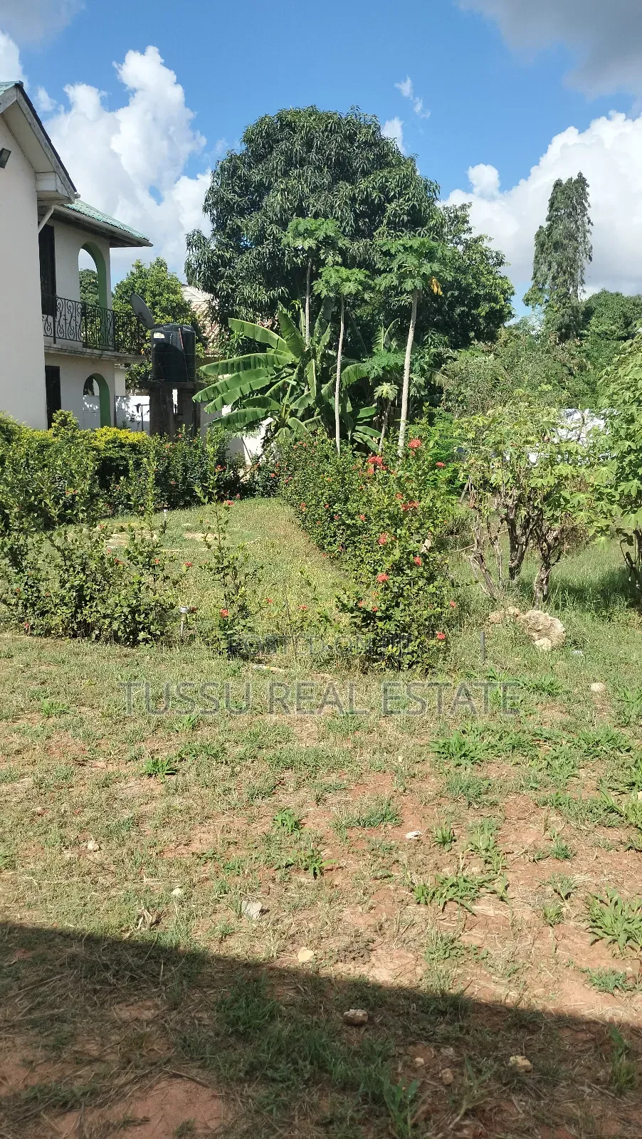 4bdrm House in Salasala Mboma Rd, Kinondoni for sale