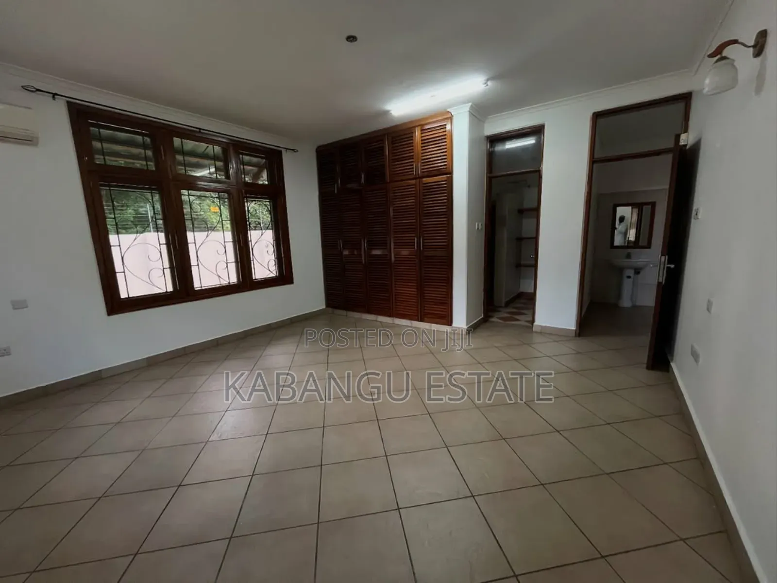 5bdrm House in Oysterbay for rent