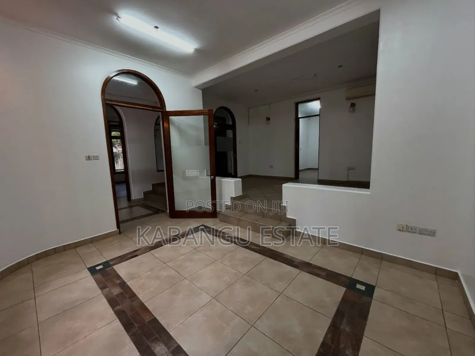 5bdrm House in Oysterbay for rent