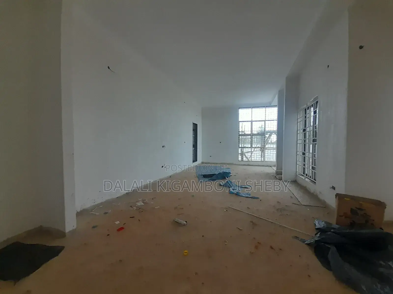 5bdrm House in Kigamboni Kibada for sale