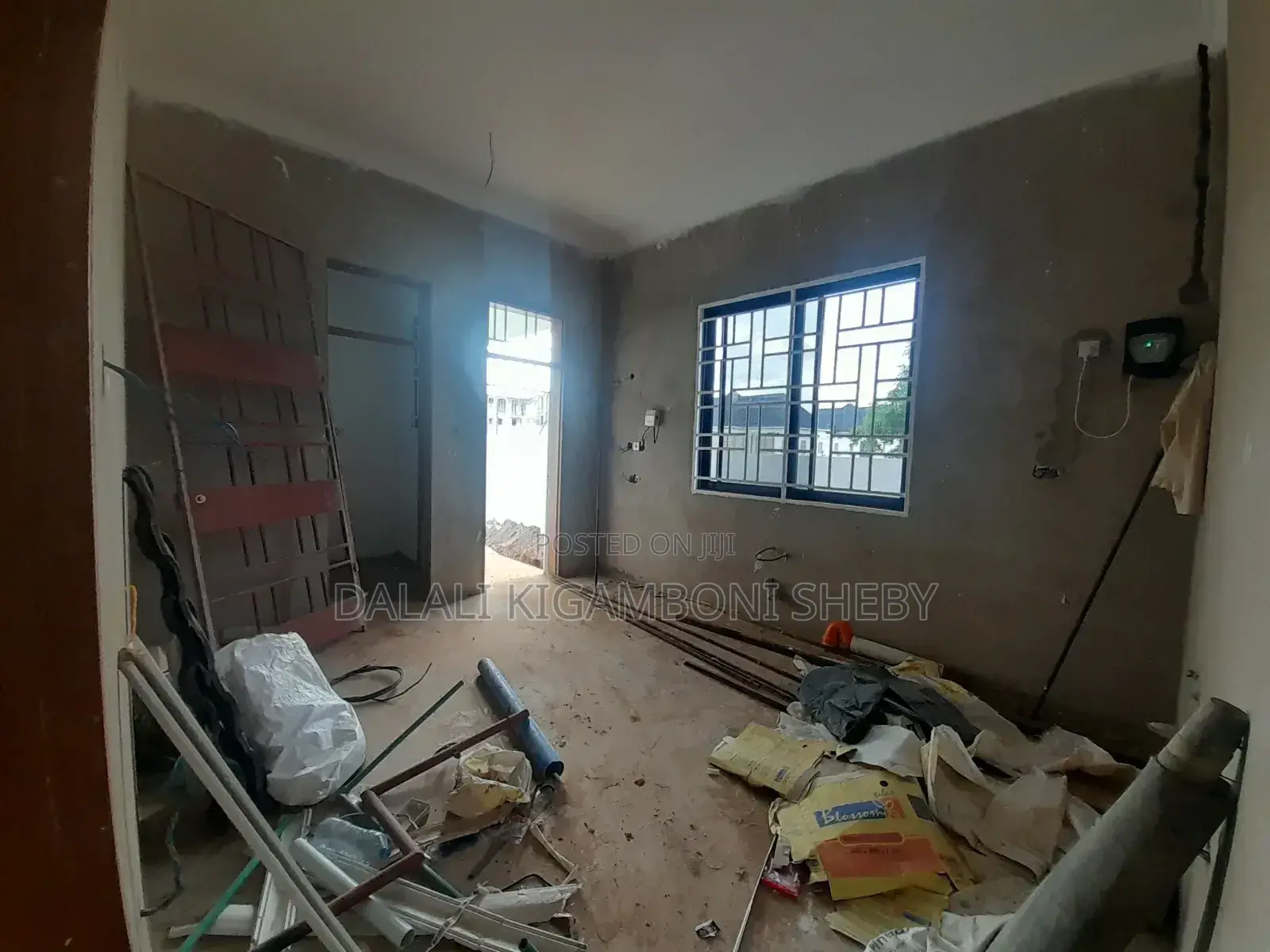 5bdrm House in Kigamboni Kibada for sale